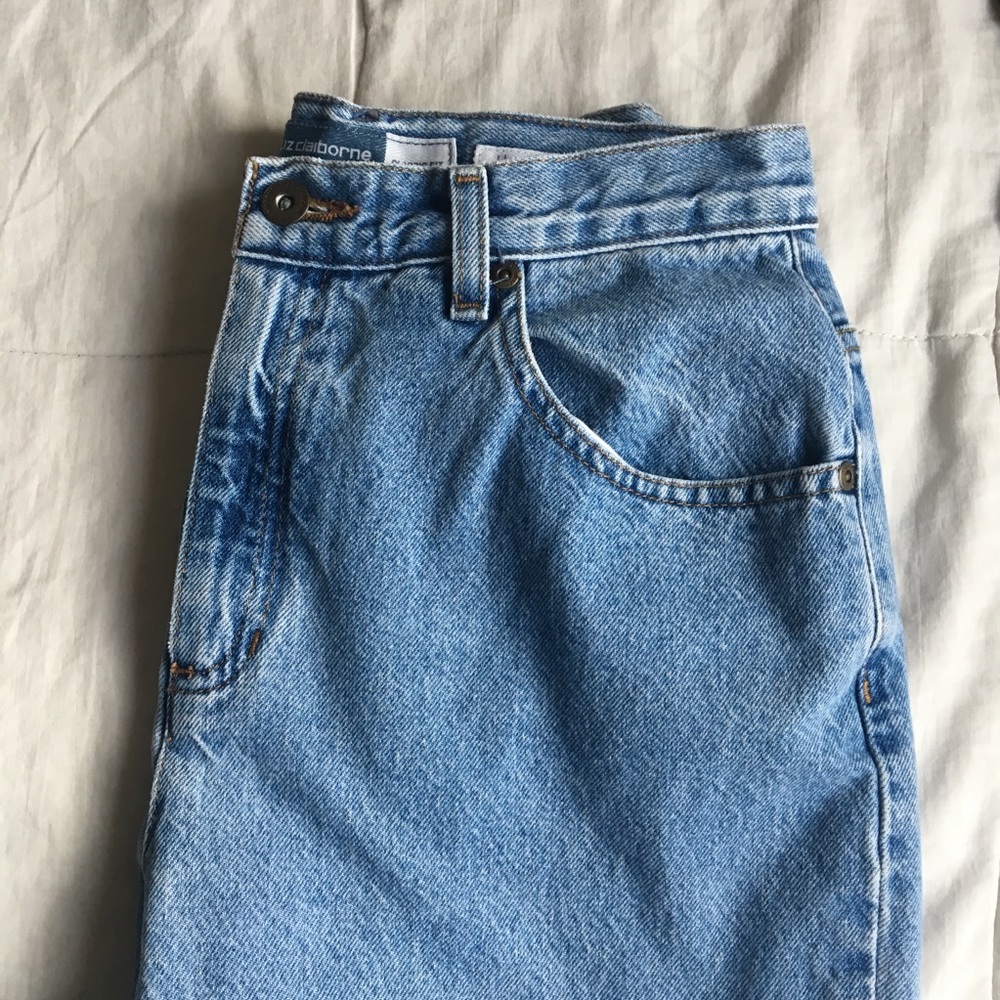 Mom Jeans